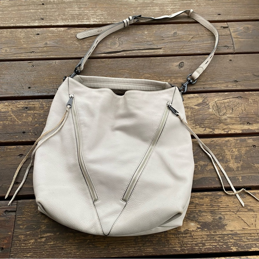 Rebecca minkoff white bucket bag crossbody purse